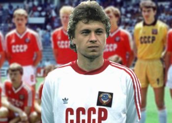 Звезды футбола Донбасса. Александру Заварову – 60!